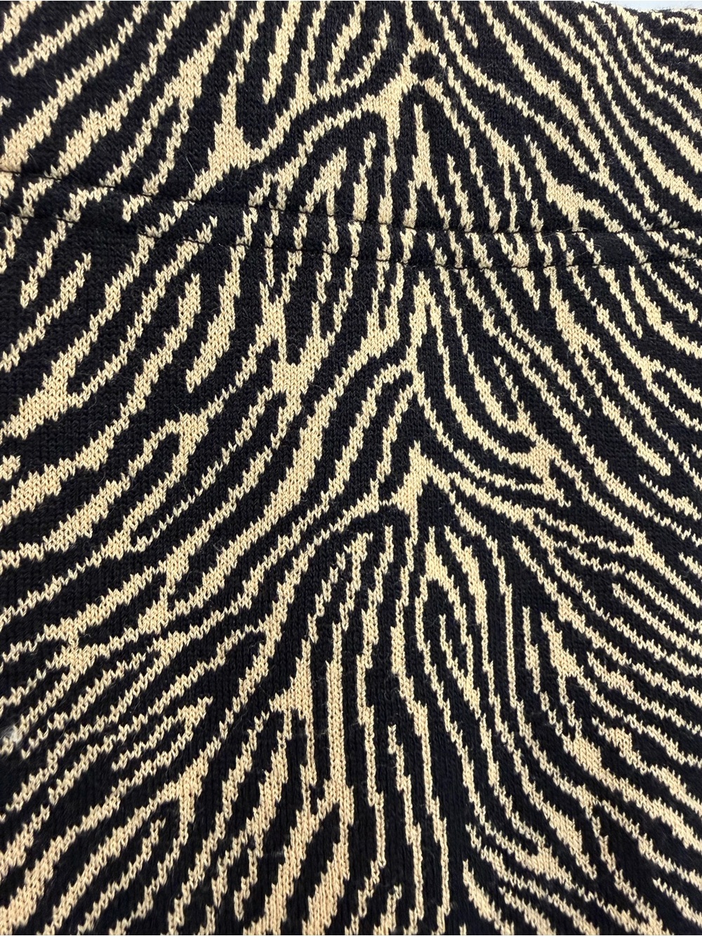 St. John Collection Black and Cream Zebra-Style Pencil Skirt - Picture 6 of 6